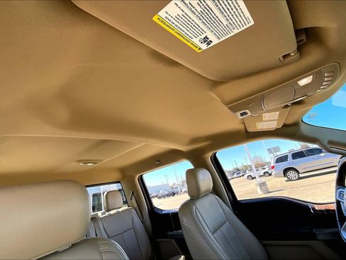 Used 2018 Ford F150 Lariat image 13