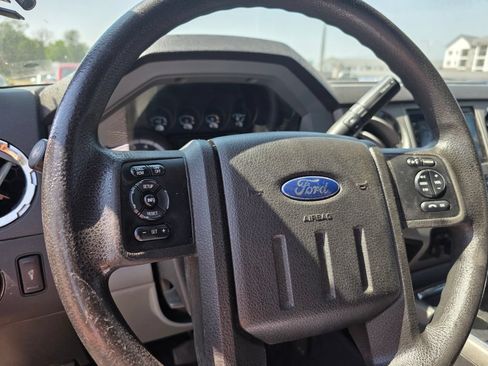 Used 2015 Ford F250 XLT w/ Snow Plow Prep Package AWD/4WD image 18