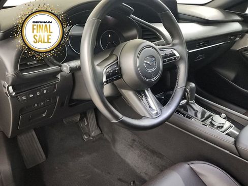 Certified 2025 MAZDA MAZDA3 Hatchback w/Premium Plus Pkg image 16