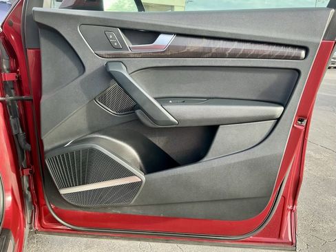 Used 2018 Audi Q5 2.0T Premium Plus w/ Premium Plus Package image 22