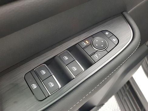 New 2026 Nissan Armada SV image 28