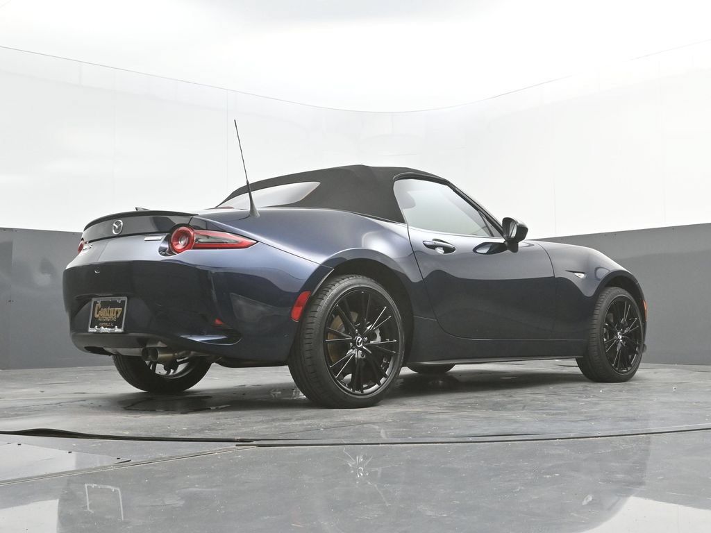 Used 2025 MAZDA MX-5 Miata Club RWD image 37