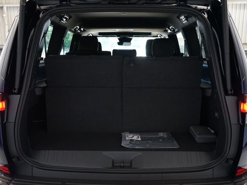 Used 2026 Lexus GX 550 AWD/4WD image 29
