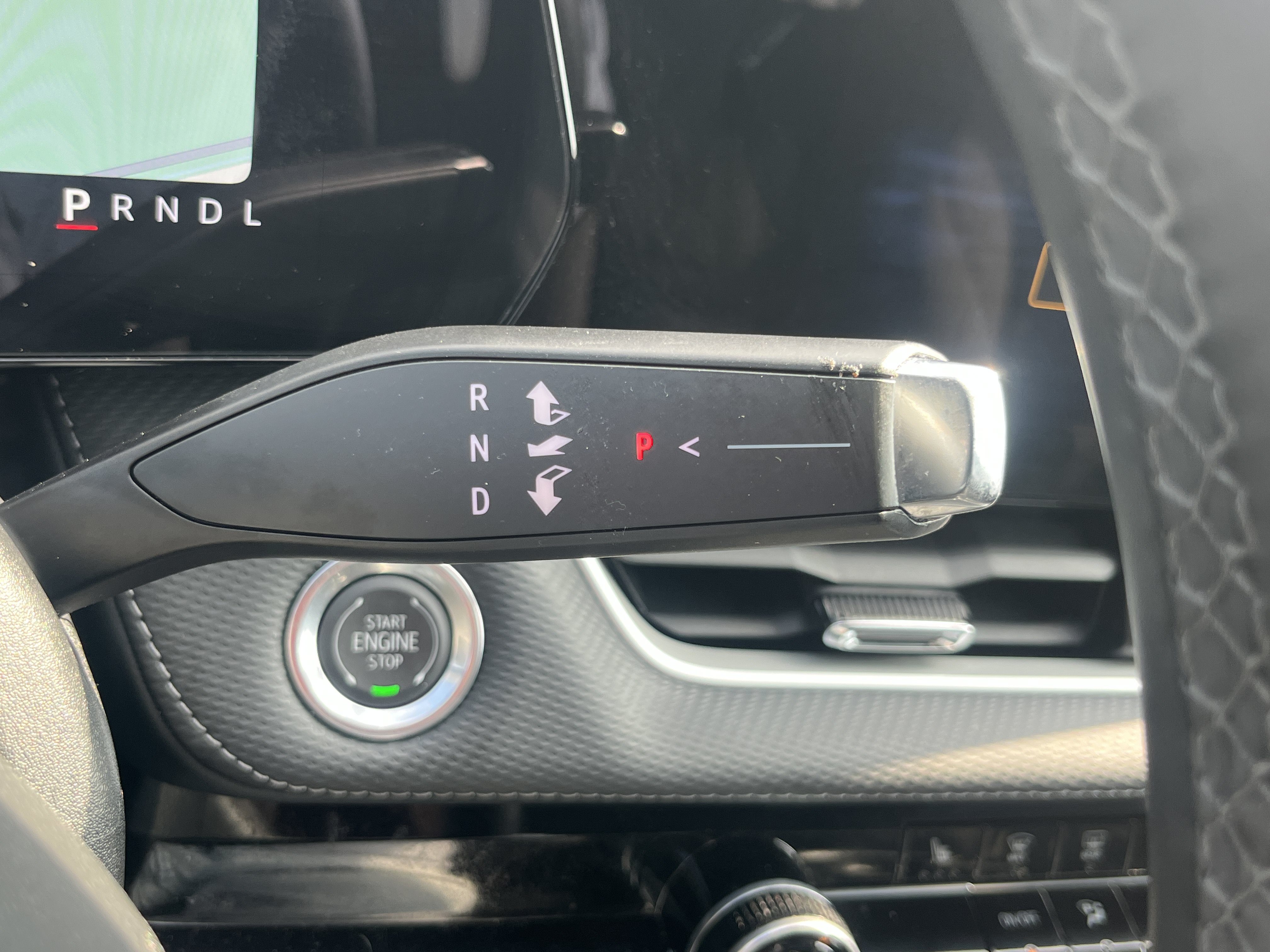 Used 2026 Chevrolet Equinox LT AWD/4WD image 22