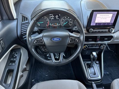 Used 2020 Ford EcoSport SE w/ SE Convenience Package image 13