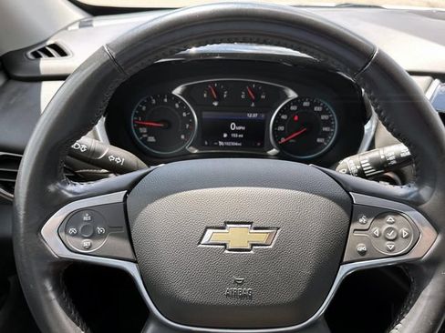 Used 2021 Chevrolet Traverse LT AWD/4WD image 18