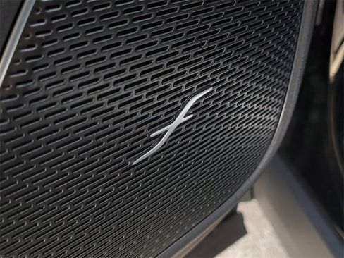 Used 2025 Mercedes-Benz GLA 35 AMG 4MATIC image 17