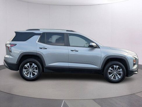 Certified 2025 Chevrolet Equinox LT w/ Convenience Package II AWD/4WD image 6