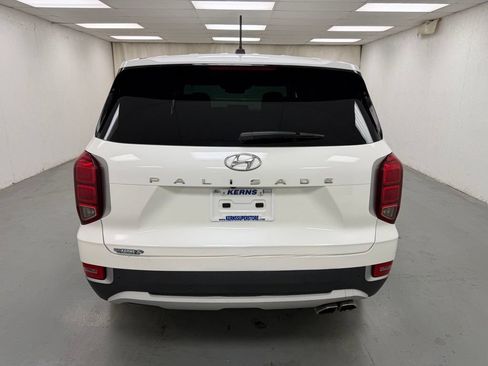 Used 2022 Hyundai Palisade SE FWD image 4
