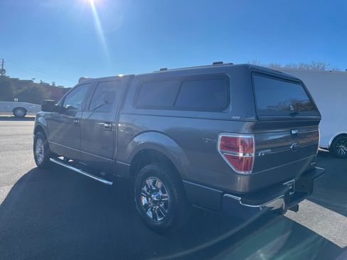 Used 2012 Ford F150 XLT w/ XLT Chrome Pkg image 4