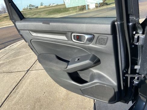 Used 2023 Honda Civic Sport image 47