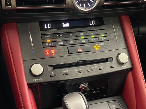 Used 2023 Lexus RC 350 F Sport image 26