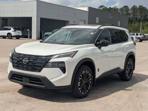New 2026 Nissan Rogue SV FWD image 7