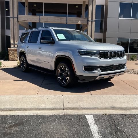 Used 2024 Jeep Wagoneer Series III AWD/4WD image 2