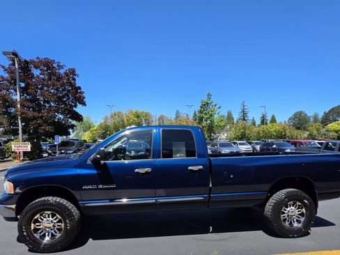 Used 2004 Dodge Ram 3500 Truck ST w/ Trailer Tow Group AWD/4WD image 5