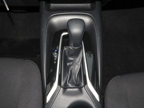 Used 2023 Toyota Corolla LE image 18