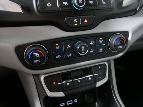 Used 2023 GMC Terrain SLE w/ Driver Convenience Package FWD image 29
