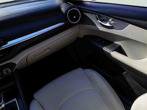 Certified 2023 Kia Forte LXS w/ LXS Technology Package FWD image 19