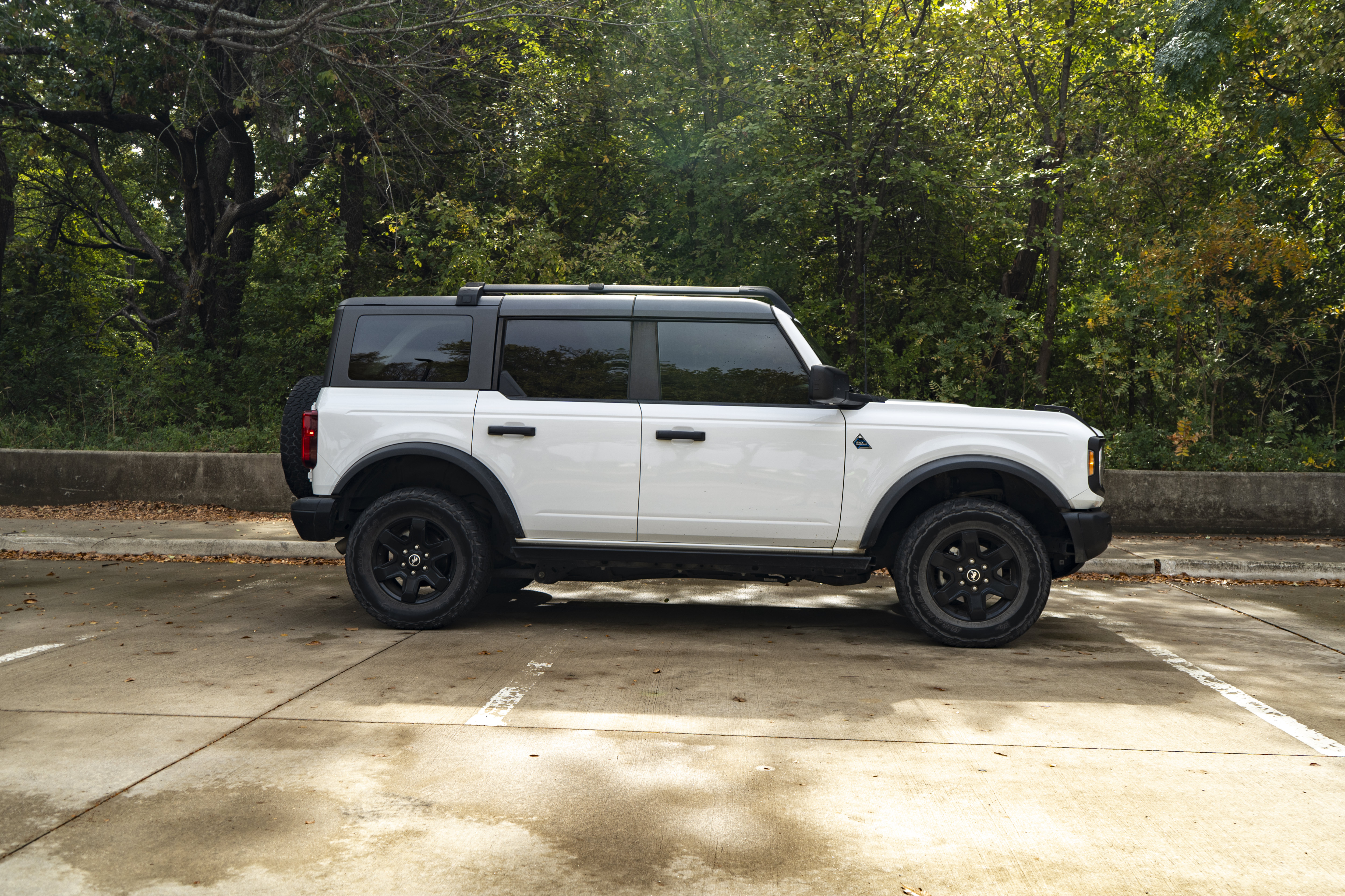 Used 2022 Ford Bronco Black Diamond AWD/4WD image 10
