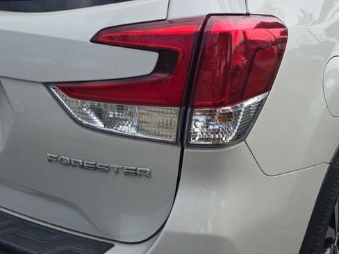 Used 2021 Subaru Forester Limited AWD/4WD image 10