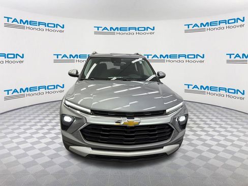 Used 2025 Chevrolet TrailBlazer LT FWD image 8