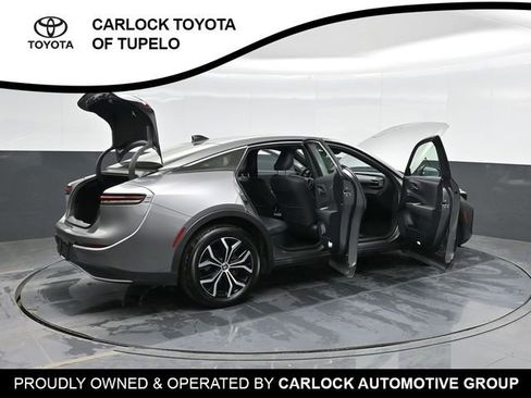 Used 2026 Toyota Crown XLE image 40