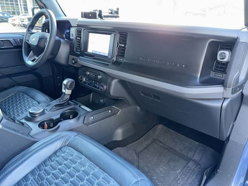 Used 2023 Ford Bronco 4-Door image 15