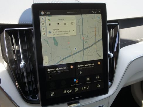 New 2026 Volvo XC60 B5 Ultra w/ Protection Package Premier image 15