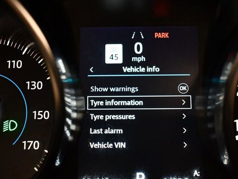 Used 2020 Jaguar F-PACE Premium image 46