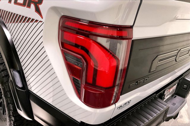 Used 2025 Ford F150 Raptor AWD/4WD image 29