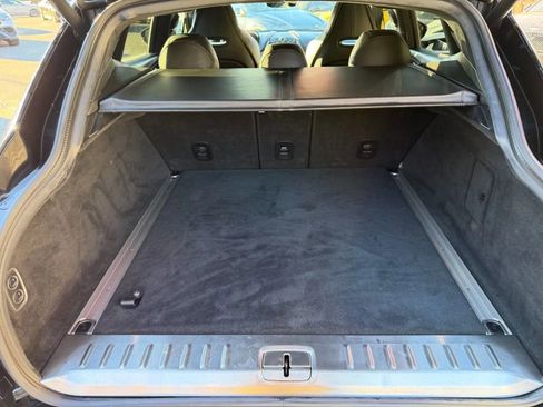 Used 2021 Aston Martin DBX Sport Utility 4D image 23