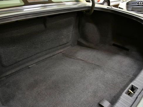 Used 1997 Jaguar XJ6 RWD image 16