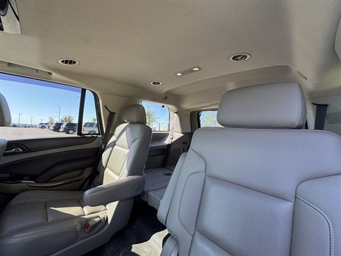 Used 2017 Chevrolet Tahoe Premier AWD/4WD image 10