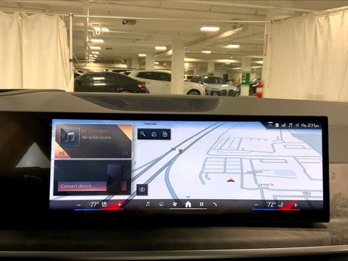 New 2026 BMW X7 xDrive40i w/ Premium Package image 19