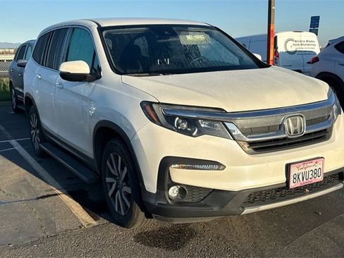 Used 2019 Honda Pilot EX image 2