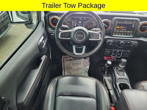 Used 2023 Jeep Gladiator Mojave w/ LED Lighting Group AWD/4WD image 9