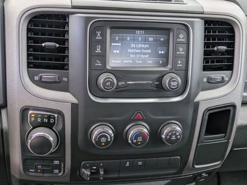Certified 2019 RAM 1500 Express w/ Express Value Package AWD/4WD image 20