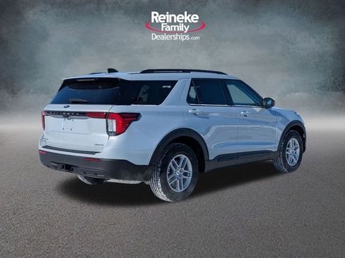 New 2026 Ford Explorer Active image 5