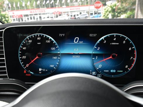 Used 2021 Mercedes-Benz GLE 450 4MATIC image 22