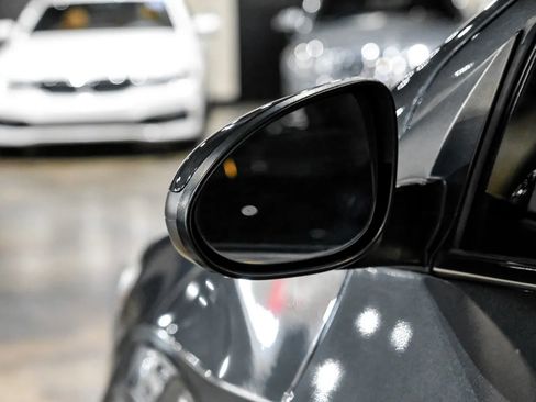 Used 2019 Chevrolet Sonic Premier FWD image 39