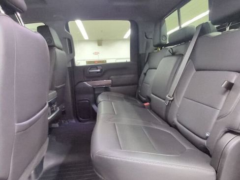 Used 2022 Chevrolet Silverado 2500 LTZ w/ LTZ Convenience Package AWD/4WD image 26