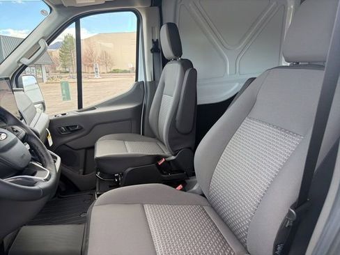 New 2026 Ford Transit 250 148 Medium Roof Extended AWD image 34