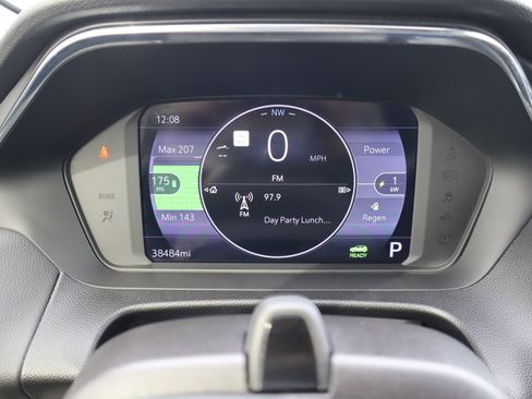 Certified 2023 Chevrolet Bolt EUV Premier w/ Sun & Sound Package image 24