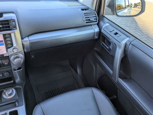 Used 2022 Toyota 4Runner TRD Sport image 21