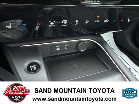 Used 2026 Nissan Sentra SR w/ SR Premium Package FWD image 22