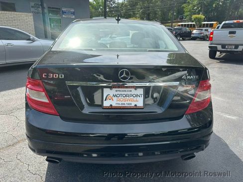 Used 2011 Mercedes-Benz C 300 4MATIC Sedan w/ Multimedia Pkg image 5