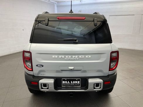 Used 2026 Ford Bronco Sport Badlands w/ Sasquatch Badlands Package AWD/4WD image 9