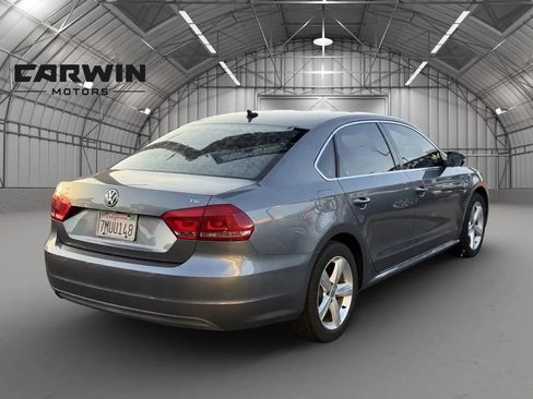 Used 2015 Volkswagen Passat 1.8T Limited Edition FWD image 5