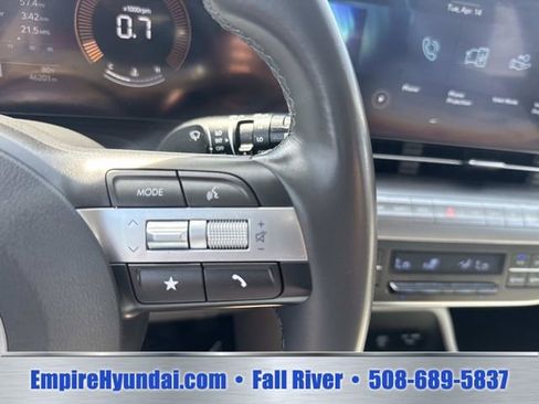Used 2024 Hyundai Kona SEL AWD/4WD image 27