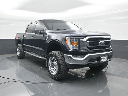 Used 2022 Ford F150 XLT w/ Equipment Group 302A High image 8